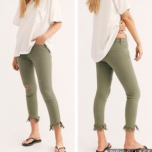 Free People Great Heights Frayed Jean (olive)